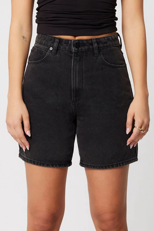 Tailored shorts – Well-fitted, structured shorts, often more formal or polished for work or events.Abrand - Carrie Short, Heidi Washed Black