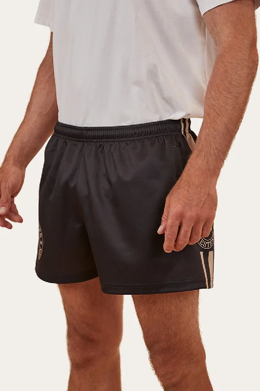 High-waisted shorts – Shorts that sit above the natural waistline for a flattering, elongating look.Ringers Footy Short - Black