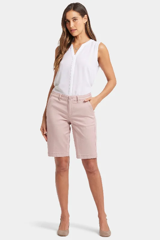 Cargo shorts – Loose-fitting shorts with large side pockets, often made from durable material for a utilitarian look.Bermuda Shorts - Bell Meadow