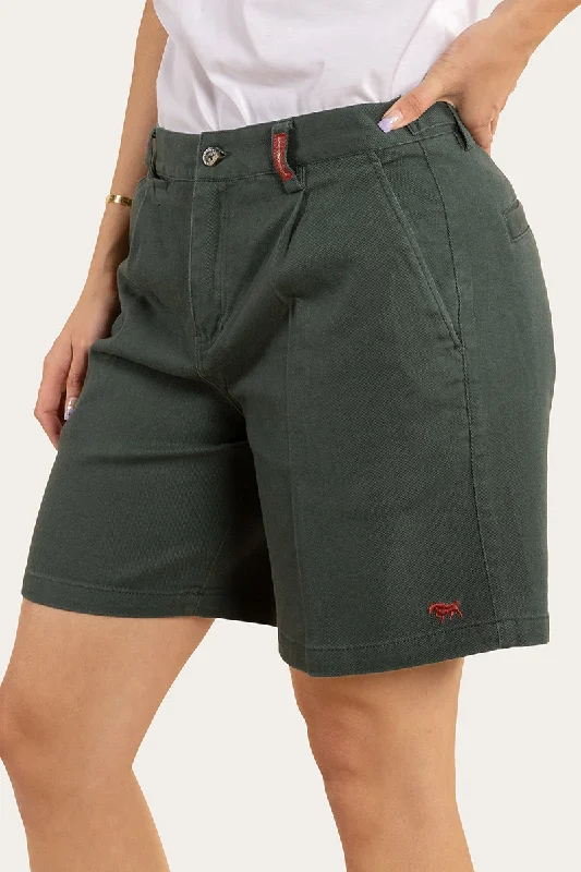 Paperbag waist shorts – Shorts with a gathered, elastic waist and often a belt, creating a relaxed and stylish fit.Parkes Womens Heavy Weight Work Short - Forest