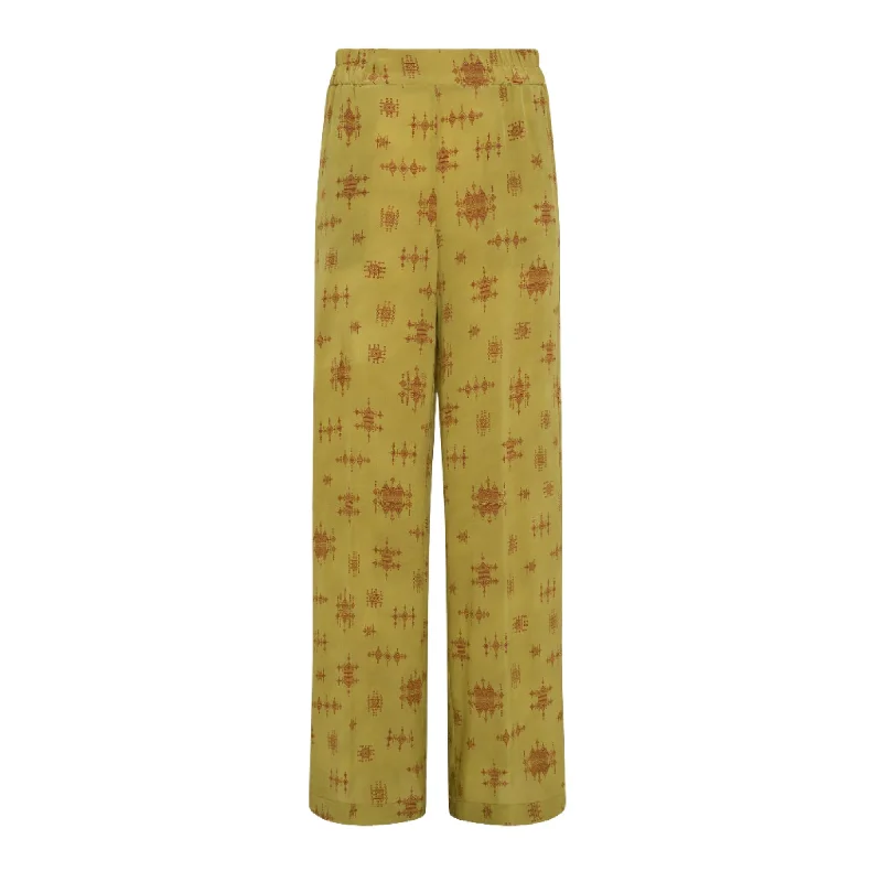 Wide-waistband trousers – Trousers with a thick waistband, often providing a more structured or comfortable fit.Momoni Baccarat Ladies Lime/Wine Pant In Crepe De Chine