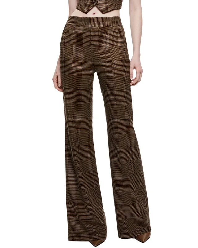 Stretch trousers – Trousers made with a small amount of spandex or elastane for added stretch and flexibility.alice + olivia Deanna High-Rise Bootcut Slim Pant