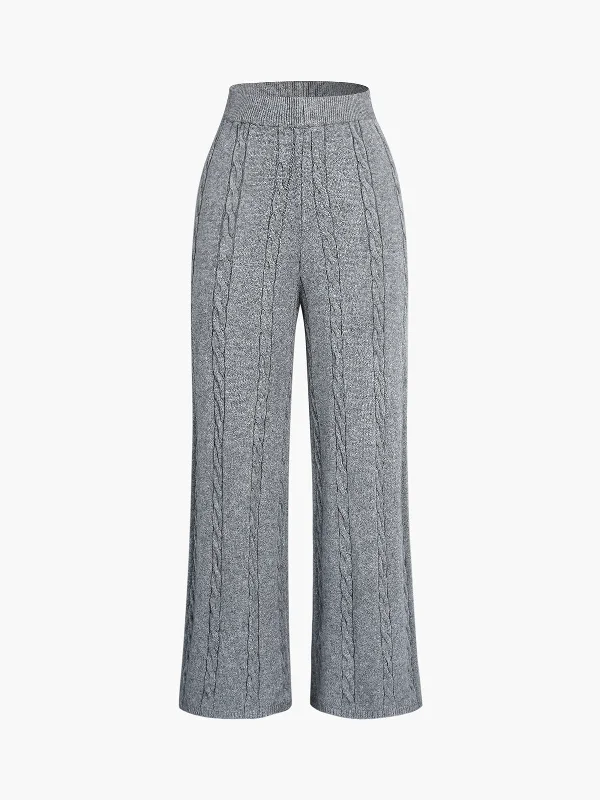 Slim-fit trousers – Trousers that are form-fitting and narrow through the legs.BerryBetty - Cable Knit Pants