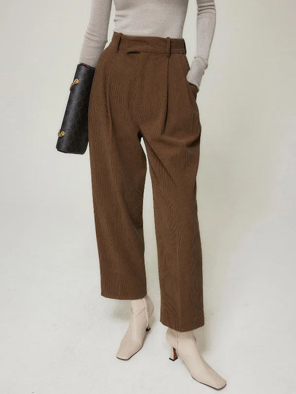 Paperbag waist trousers – Trousers with a gathered waistband, often cinched with a belt for added style.BerryBetty - Caramel Smart Cropped Straight Leg Pants