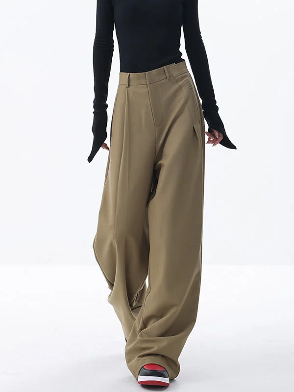 Palazzo trousers – Wide-leg trousers made from light, flowy fabric, often associated with a chic or bohemian look.BerryBetty - Comfort Club Wide Leg Pants