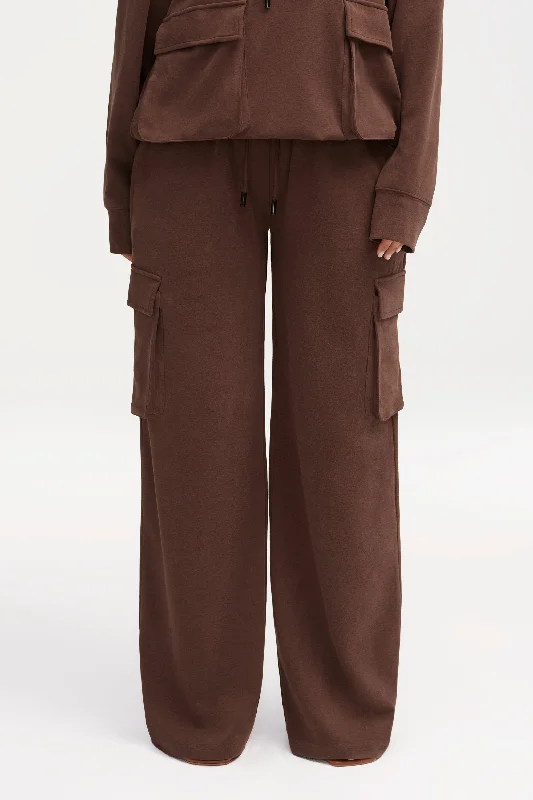 Slim-fit trousers – Trousers that are form-fitting and narrow through the legs.Demi Wide Leg Cargo Pocket Pants - Brown