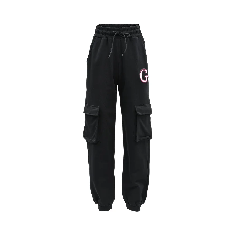 Wide-waistband trousers – Trousers with a thick waistband, often providing a more structured or comfortable fit.Gaelle Women's Fashionable Black Trouser