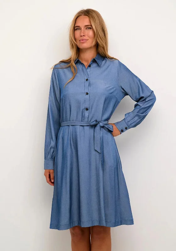 Fit-and-flare dress – Dress that is fitted at the top and flares out at the bottom, offering a feminine and flattering shape.KAFFE Leonora Midi Shirt Dress, Chambray Blue