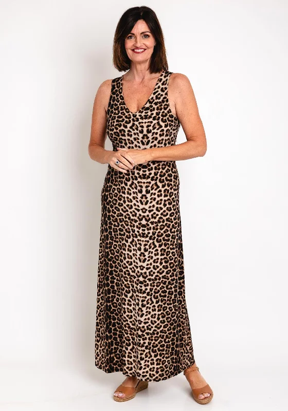 Boho dress – Dress with a relaxed, bohemian style, often featuring flowing fabric, ethnic prints, or vintage details.Serafina Collection One Size Leopard Print Maxi Dress, Brown