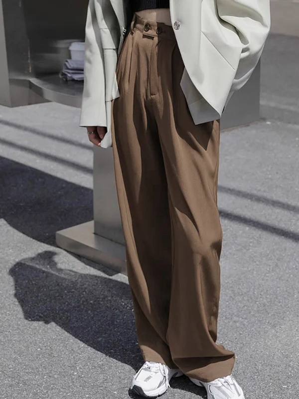 Athleisure trousers – Comfortable, performance-focused trousers that can be worn for both working out and casual wear.BerryBetty - Lavish Style Pleat Wide Leg Pants