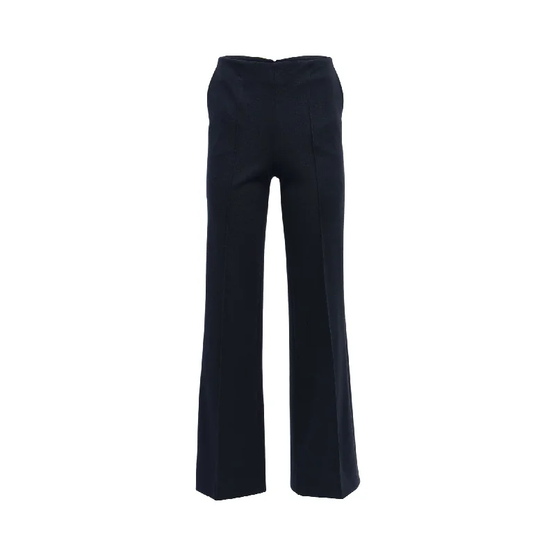 Flared trousers – Trousers with a gradual flare from the knee down, often associated with retro or 1970s fashion.Luisa Spagnoli Mora Ladies Wool pants