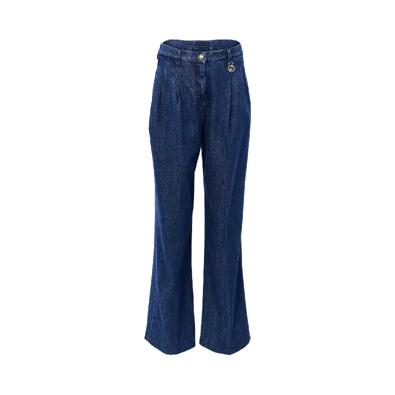 Slim-fit trousers – Trousers that are form-fitting and narrow through the legs.Luisa Spagnoli ONCIA Ladies Denim Pants