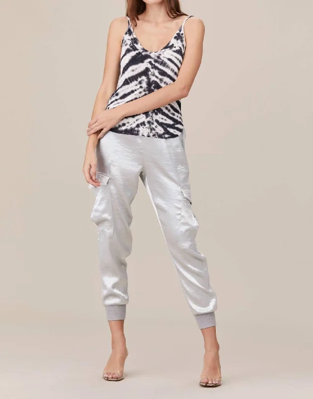 Wide-leg trousers – Trousers with a loose, flared fit from the hips down to the ankles.Shine Cargo Pant In Silver