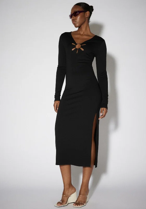 Fit-and-flare dress – Dress that is fitted at the top and flares out at the bottom, offering a feminine and flattering shape.SOMETHINGNEW Claudette Midi Dress, Black