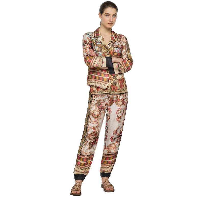 Bootcut trousers – Slightly flared at the bottom, designed to accommodate boots underneath.Replay Women's All Over Printed Viscose Satin Pant