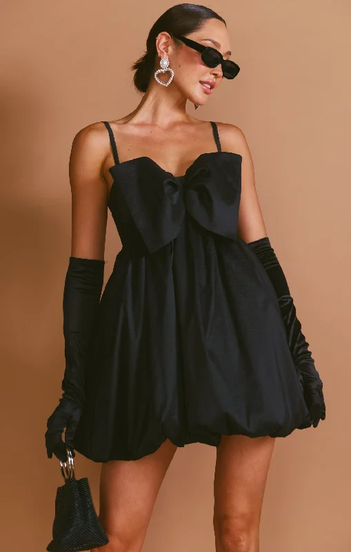 Mini skirt – Very short skirt, typically above the knee.Bubble Bow Mini ~ Black Taffeta