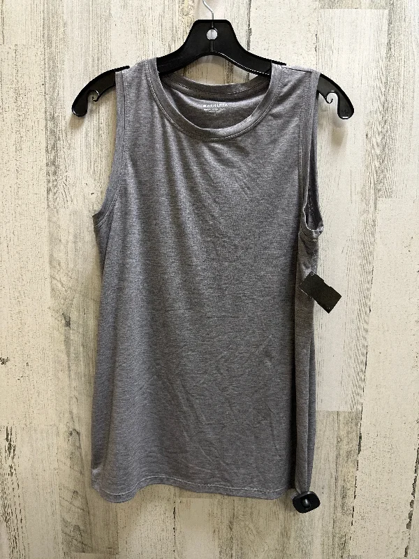 Belted vest – Vest with an attached belt to cinch at the waistBlue Athletic Tank Top Athleta, Size S