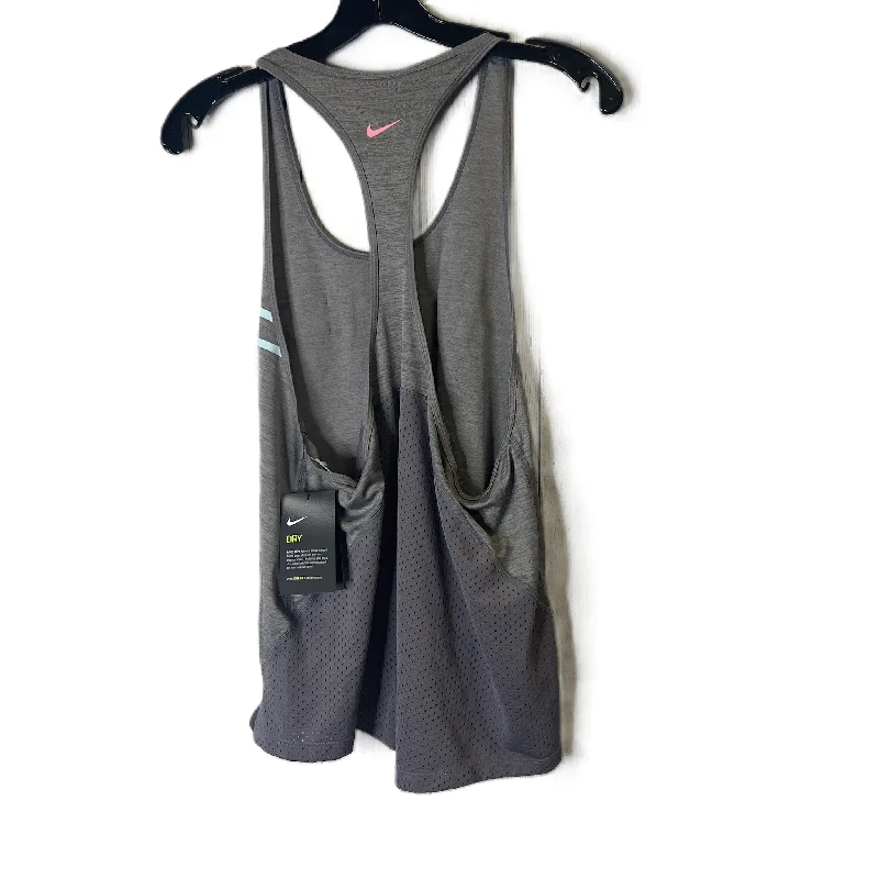 Long vest – Extended length vest, often reaching mid-thigh or kneeGrey Athletic Tank Top By Nike Apparel, Size: L