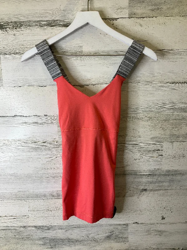 Hooded vest – Vest with an attached hood for extra warmth and styleGrey & Pink Athletic Tank Top Lululemon, Size S