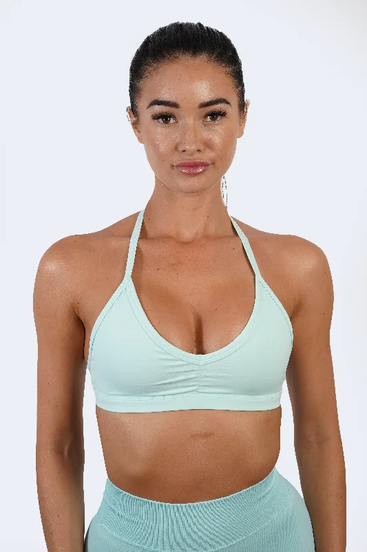 Padded sports bra – Sports bra with soft, removable padding for extra comfort and shape.DEFINE BRA - MINT