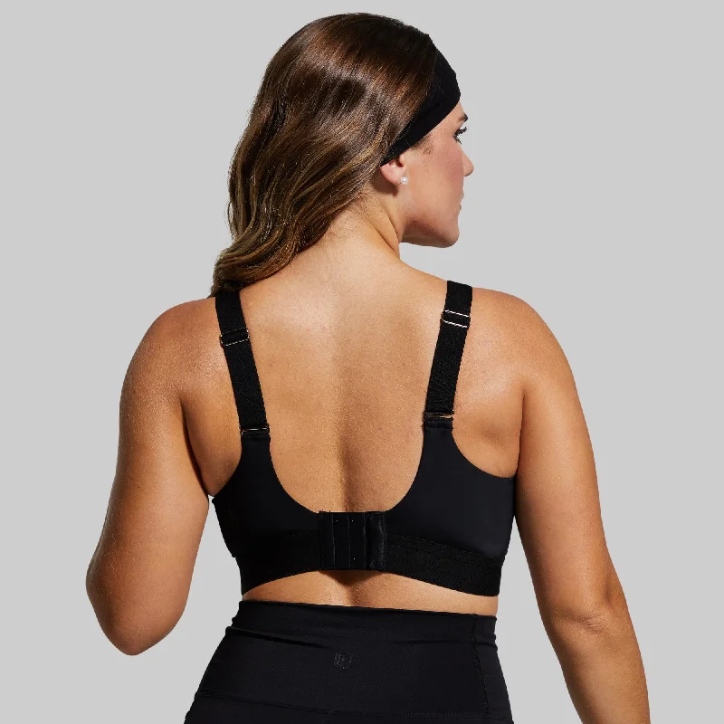 Wireless sports bra – Sports bra without underwire, offering more comfort and flexibility for a wide range of activities.Let's Move Sports Bra (Black)