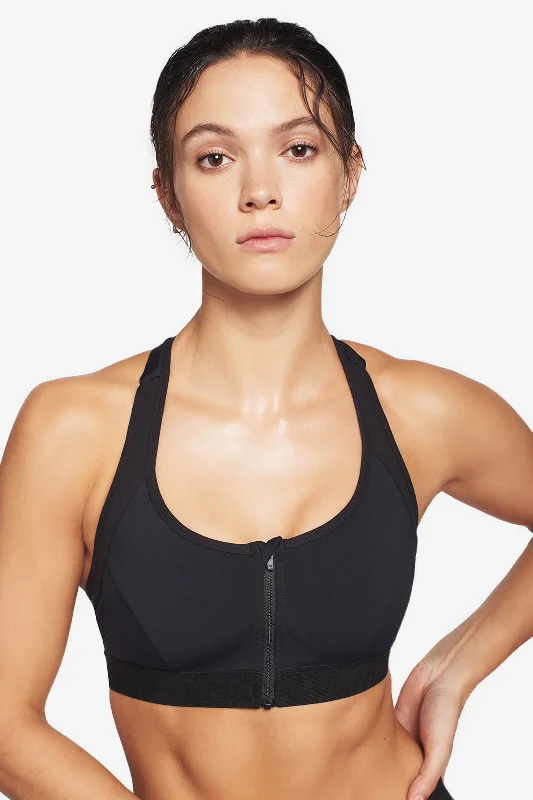 Activewear sports bra – Sports bra designed not only for performance but also for wearing as part of stylish athleisure outfits.Hype Sports Bra - Black