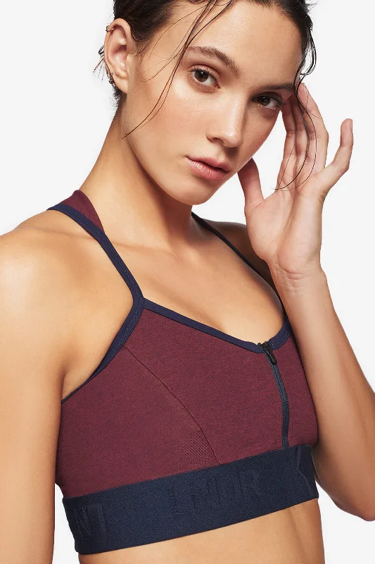 Maternity sports bra – Sports bra designed for pregnant women, offering extra support and flexibility for changing bodies.Scuba Zip Bra - Burgundy Marl