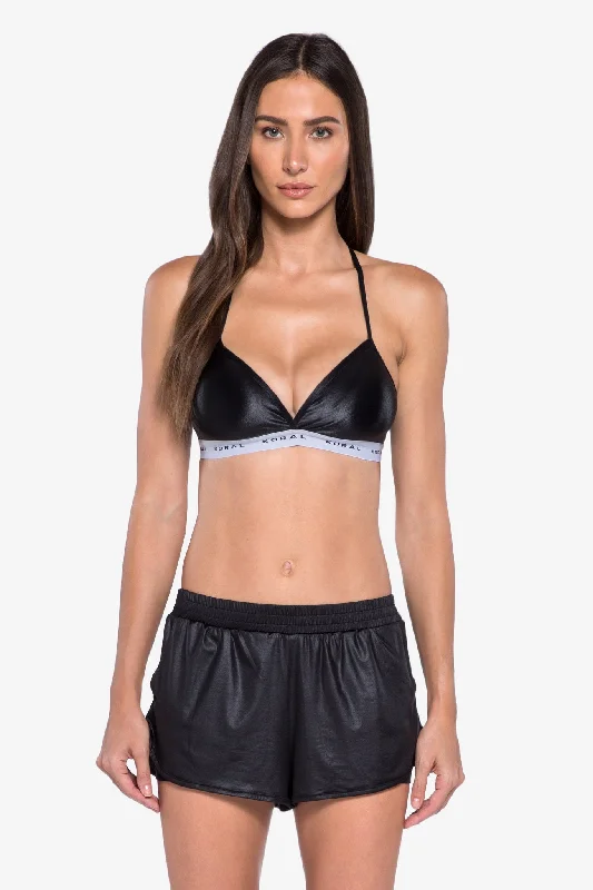 Push-up sports bra – Sports bra with added padding or structure to lift and shape the bust, providing extra support.Maddox Sports Bra - Black/White