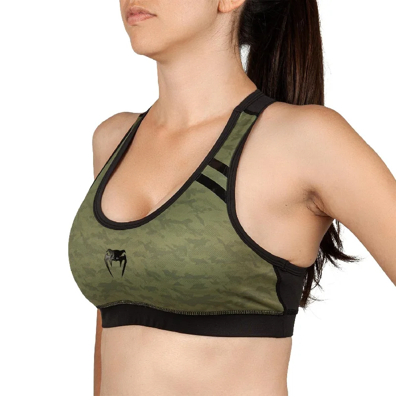 Adjustable straps sports bra – Sports bra with straps that can be adjusted for a personalized fit and comfort.Venum Power 2.0 Sport Bra - For Women - Khaki/Black