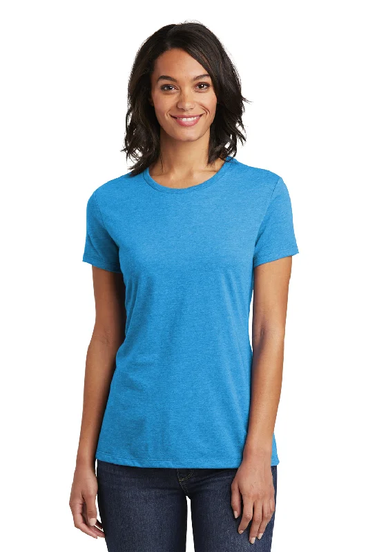 Raglan sleeve – Diagonal seam extending from the underarm to neckline, giving a sporty lookDistrict Womens Very Important Short Sleeve Crewneck T-Shirt - Heather Bright Turquoise Blue