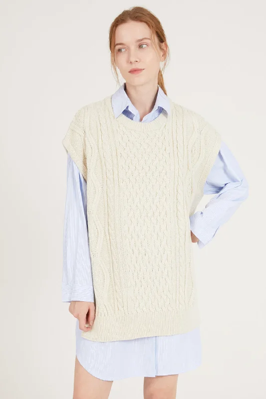 Cashmere – Luxurious, soft wool from goatsHarper Oversized Sweater Vest