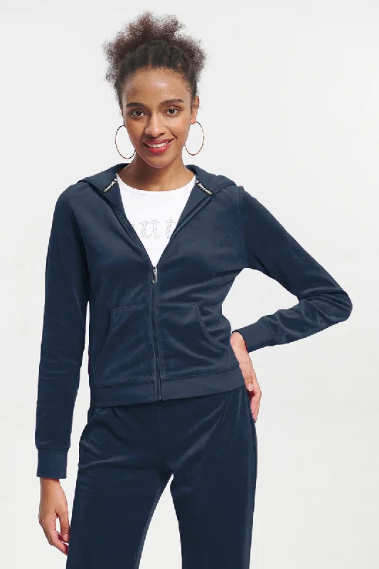 Sporty sweatshirt – Sweatshirt made from moisture-wicking or performance fabrics, ideal for active wearClassic Cotton Velour Hoodie