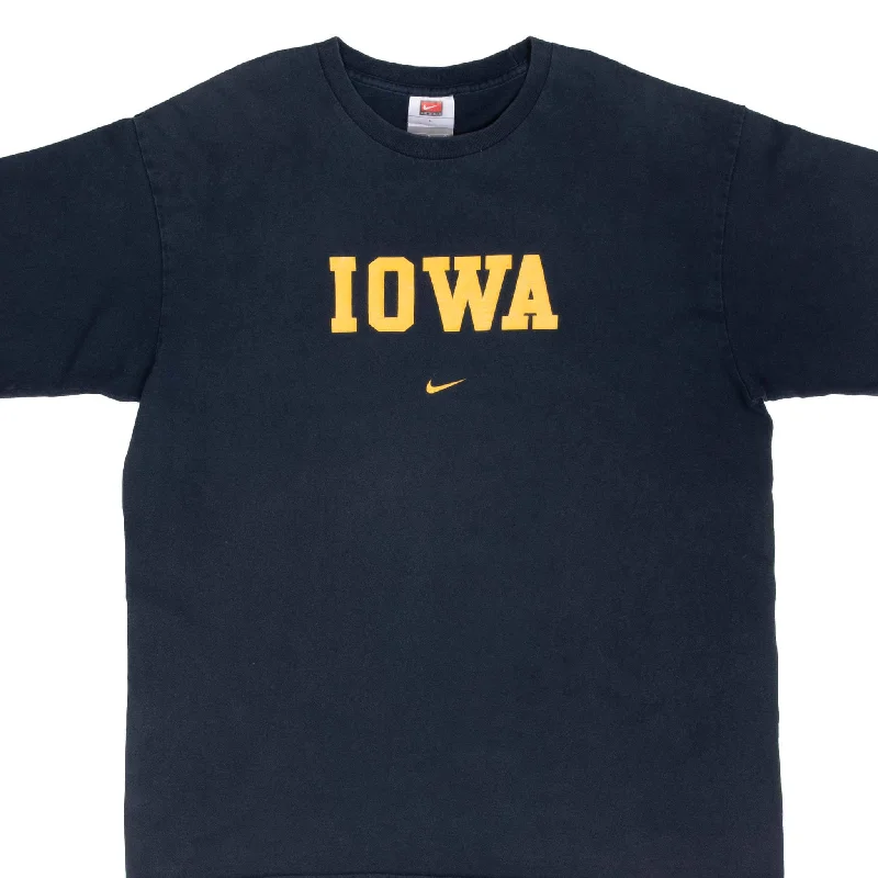 Long sleeve – Full-length sleeve, great for layeringVINTAGE NIKE NCAA UNIVERSITY OF IOWA 2000S TEE SHIRT SIZE LARGE MADE IN USA